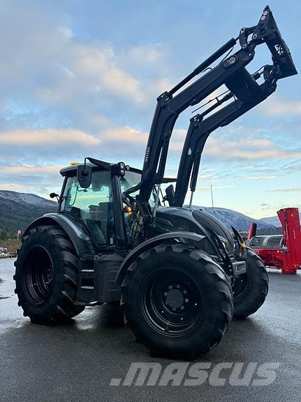 Valtra N174 Direct Traktori