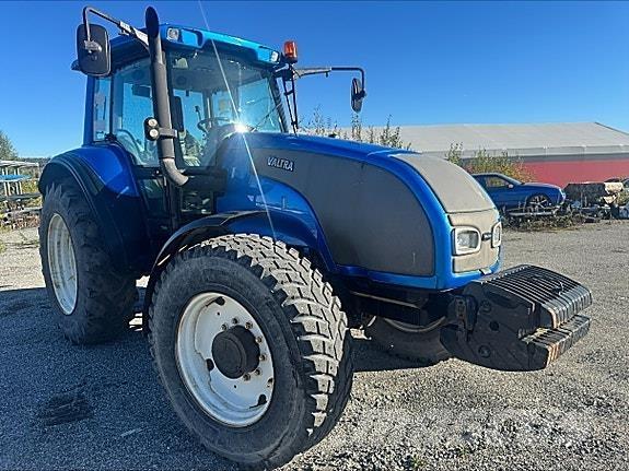 Valtra T150 Traktori