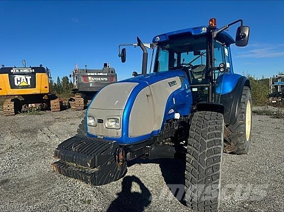 Valtra T150 Traktori