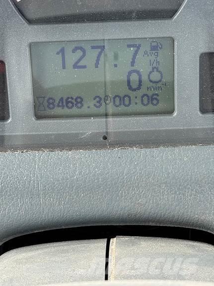 Valtra T203 Traktori