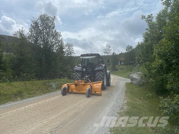 Valtra T203 Traktori