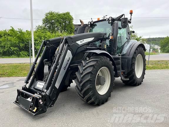 Valtra T234 Traktori