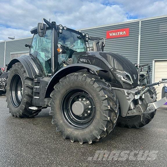 Valtra T235 Direct Traktori