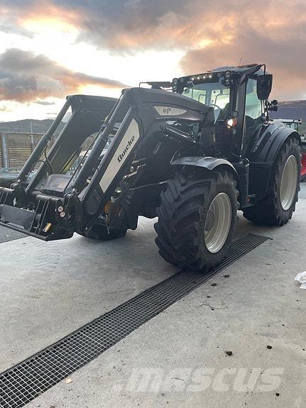 Valtra T235 Direct Traktori