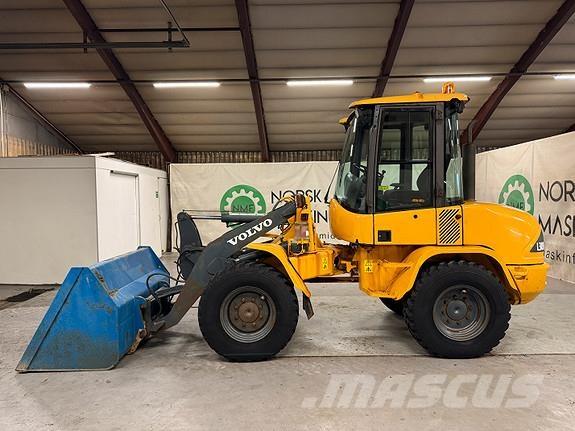 Volvo L30B Utovarivači na kotačima