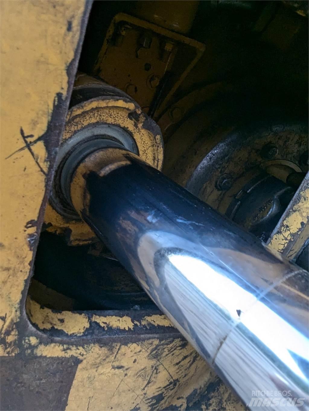 CAT 525C Šumarstvo – ostalo