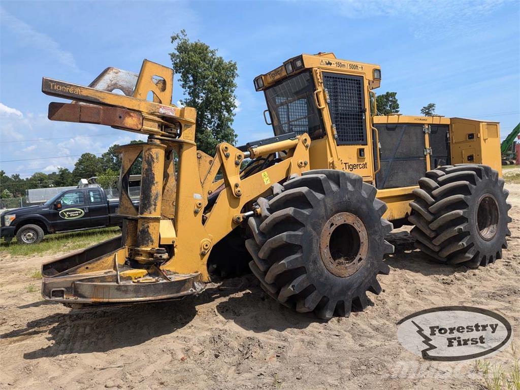 Tigercat 720G Strojevi za sječu stabala