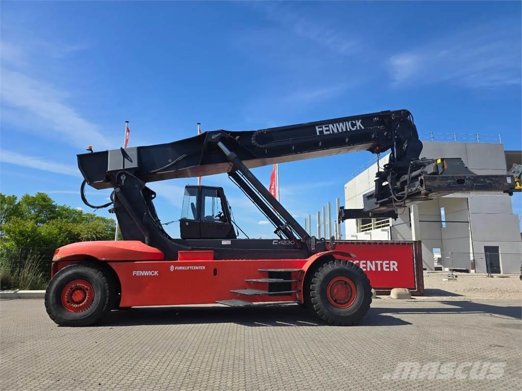 Linde C4230TL Dohvatni viličari