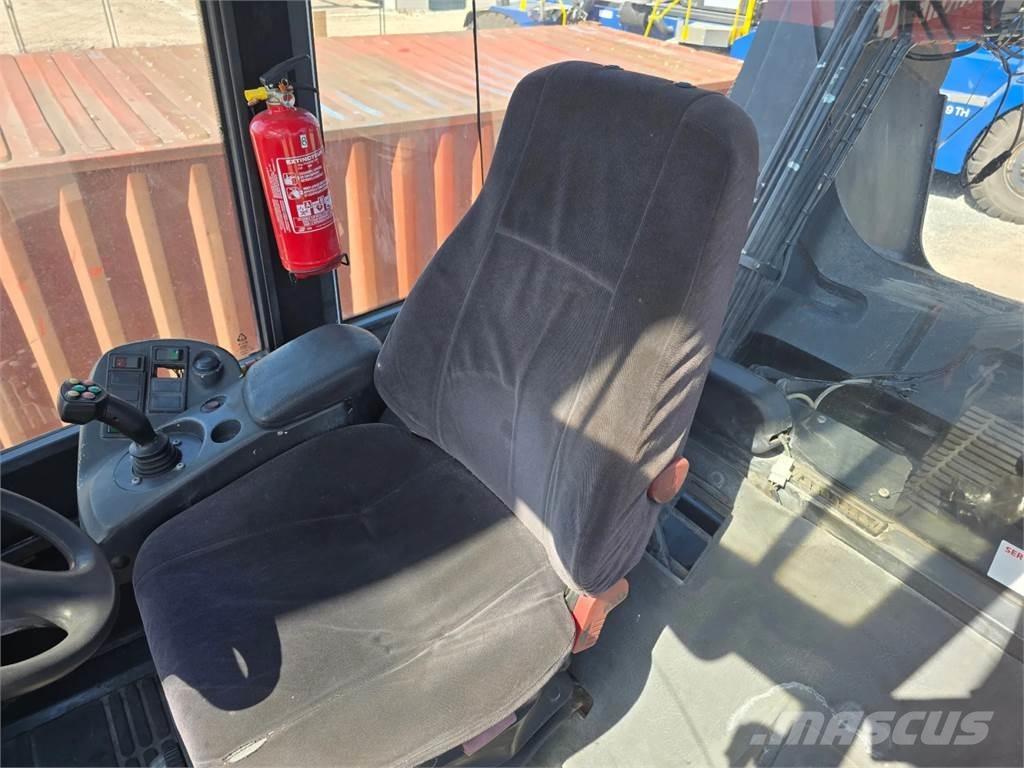 Linde C4230TL Dohvatni viličari