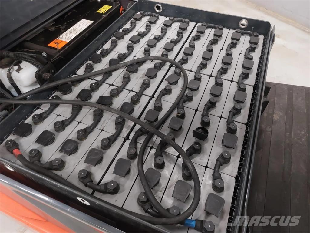 Toyota 8FBMKT25 Električni viličari