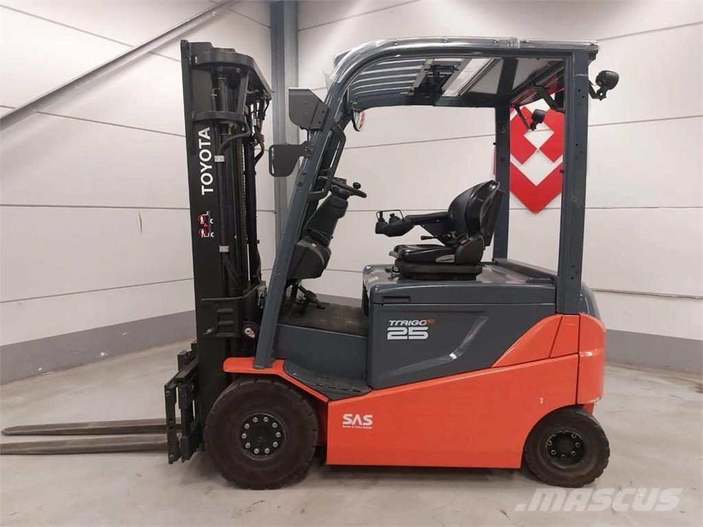 Toyota 8FBMKT25 Električni viličari