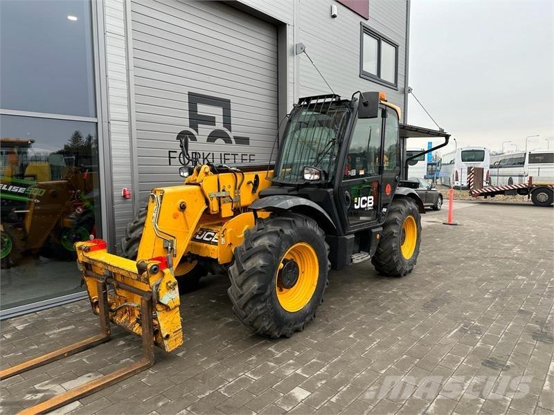 JCB 535-95 Teleskopski viličari