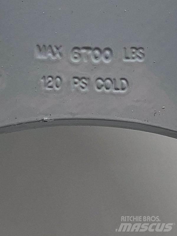 Ford F750 Gume, kotači i naplatci