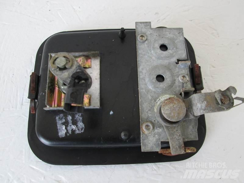 Mack CL733 Druge komponente