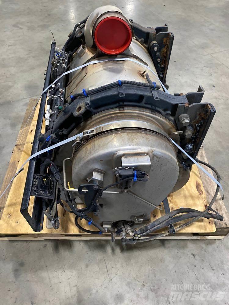 Mack MP8 Transport – ostalo