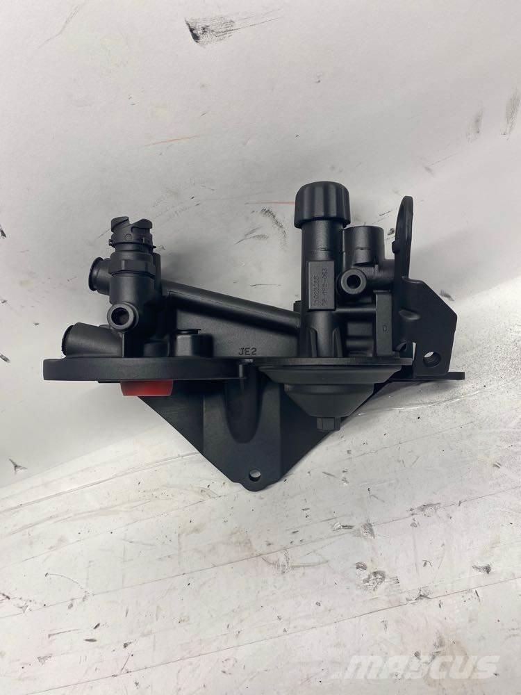 Mack MP8 Transport – ostalo