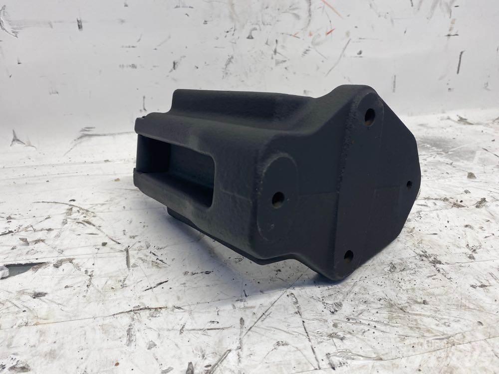 Mack MP8 Transport – ostalo