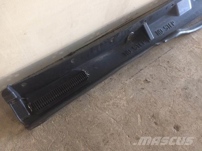 Volvo VNL Transport – ostalo