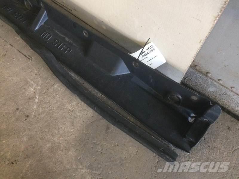 Volvo VNL Transport – ostalo