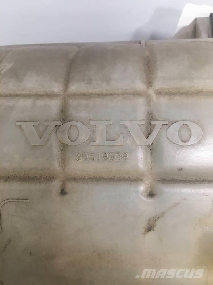 Volvo VNL Transport – ostalo