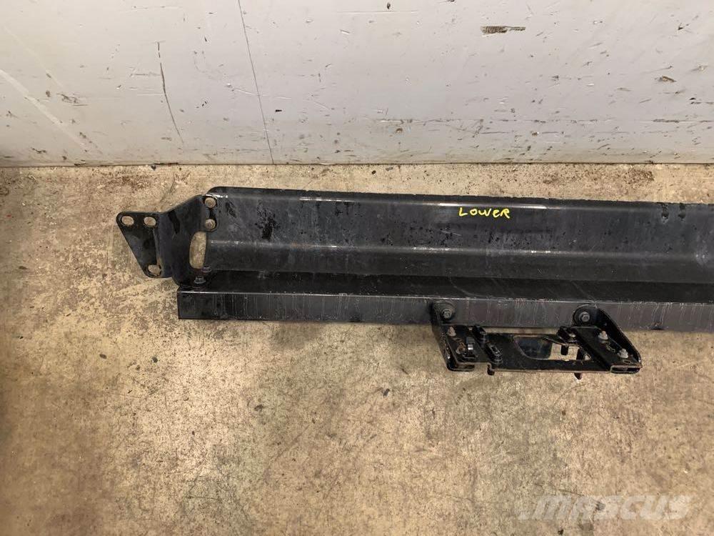 Volvo VNL Transport – ostalo