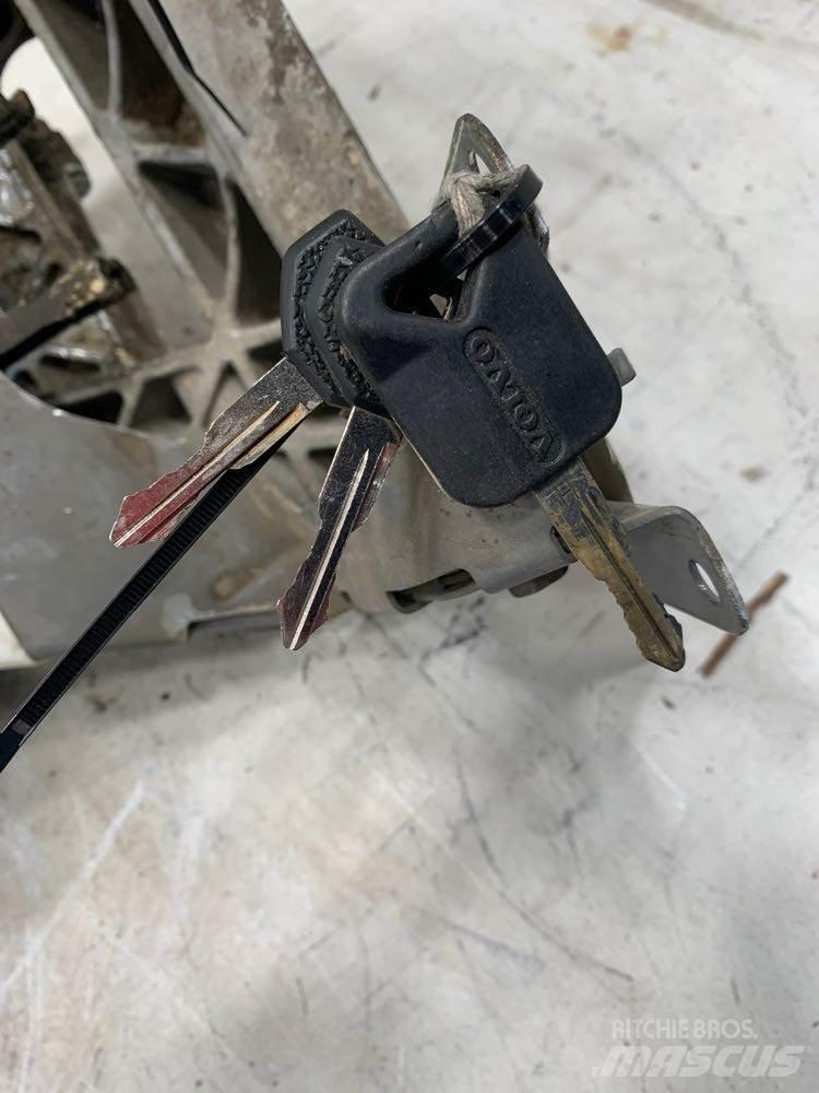 Volvo VNL Druge komponente