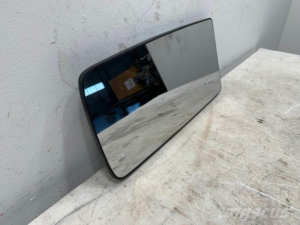 Volvo VNL Transport – ostalo