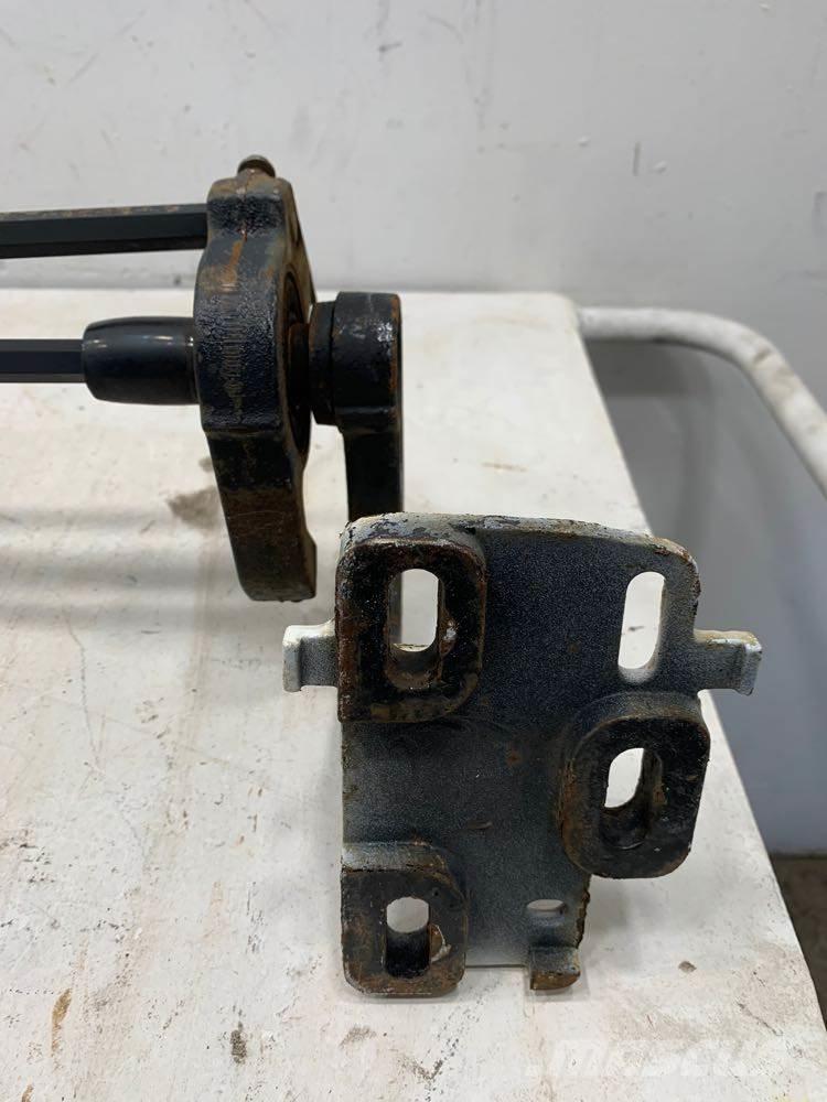 Volvo VNL Transport – ostalo