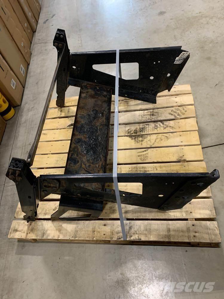 Volvo VNL Transport – ostalo