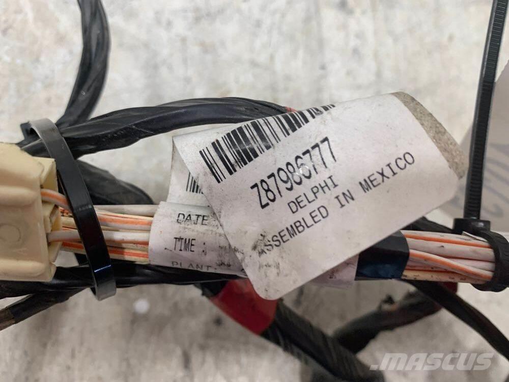 Volvo VNL Transport – ostalo