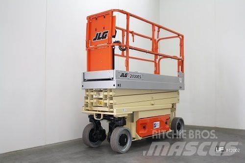 JLG 2030 ES Škaraste platforme