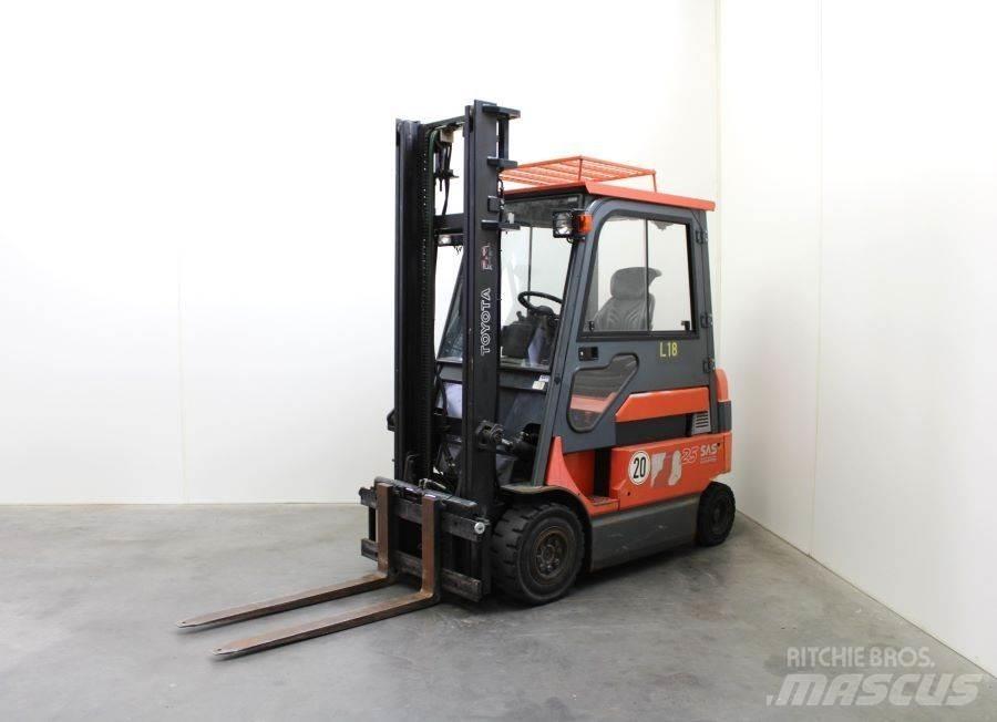 Toyota 7FBM25 Električni viličari