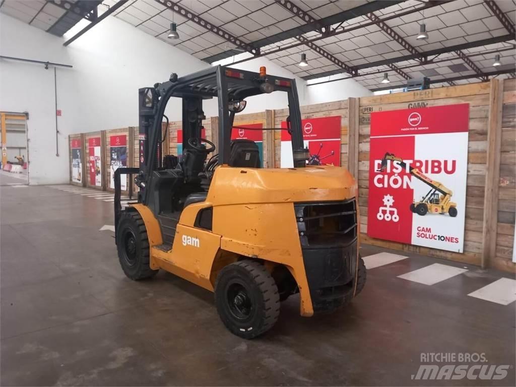 CAT DP45NTD Dizelski viličari