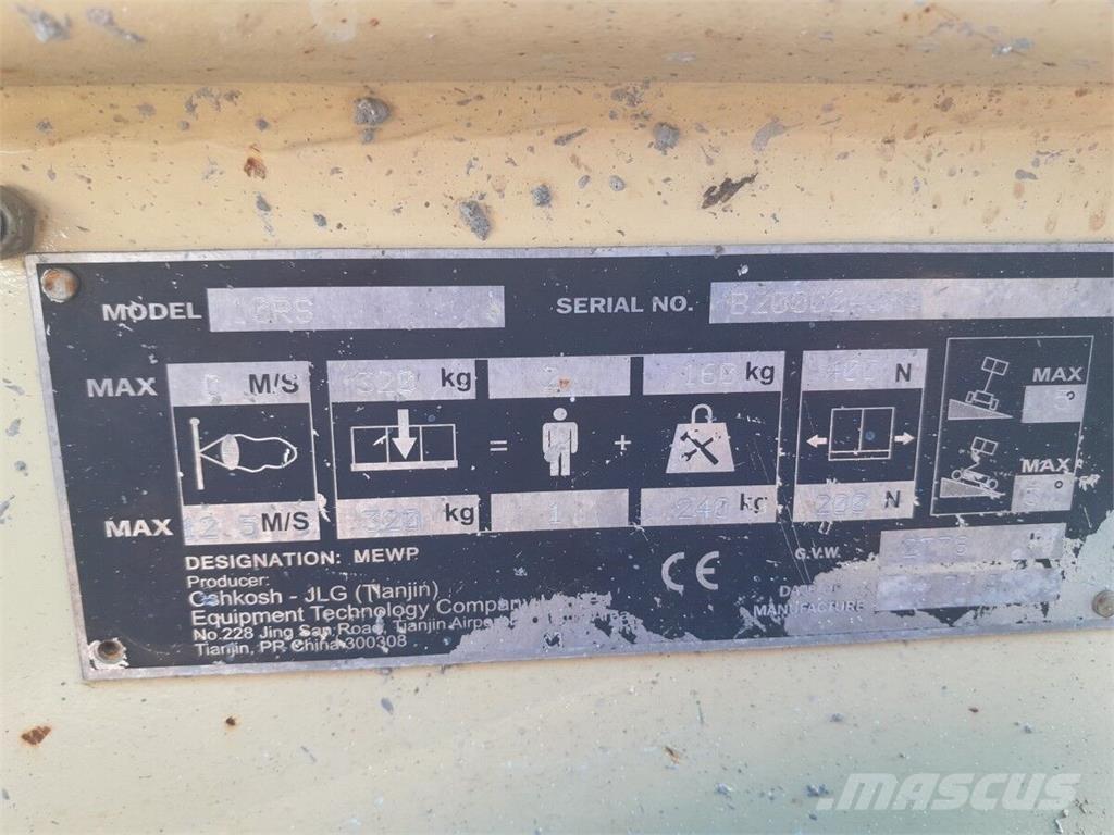 JLG 10RS Škaraste platforme