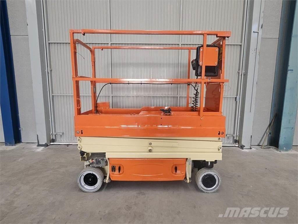 JLG 1930 ES Škaraste platforme