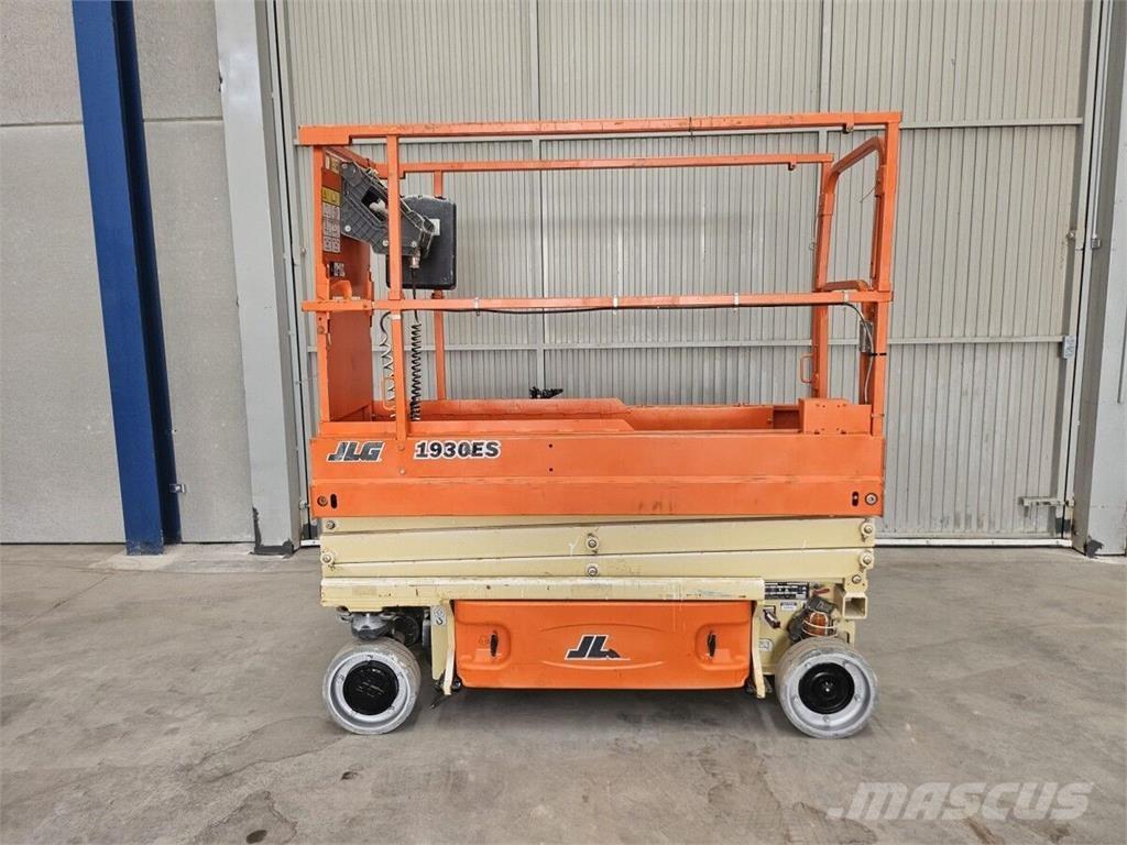 JLG 1930 ES Škaraste platforme