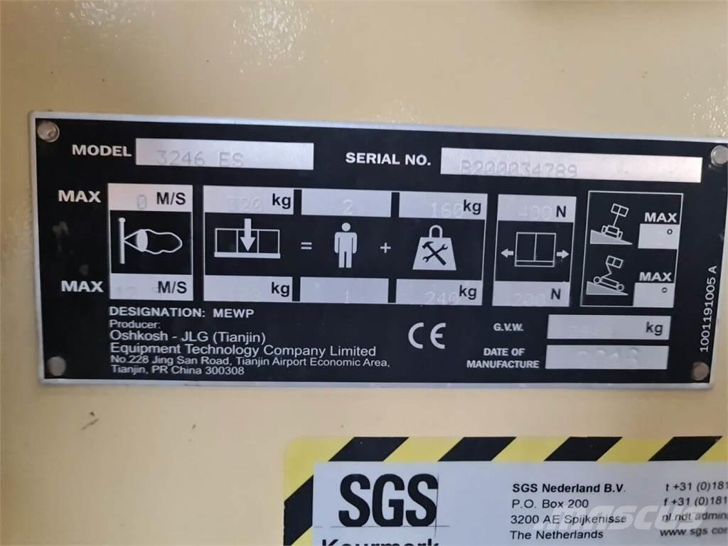 JLG 3246ES Škaraste platforme