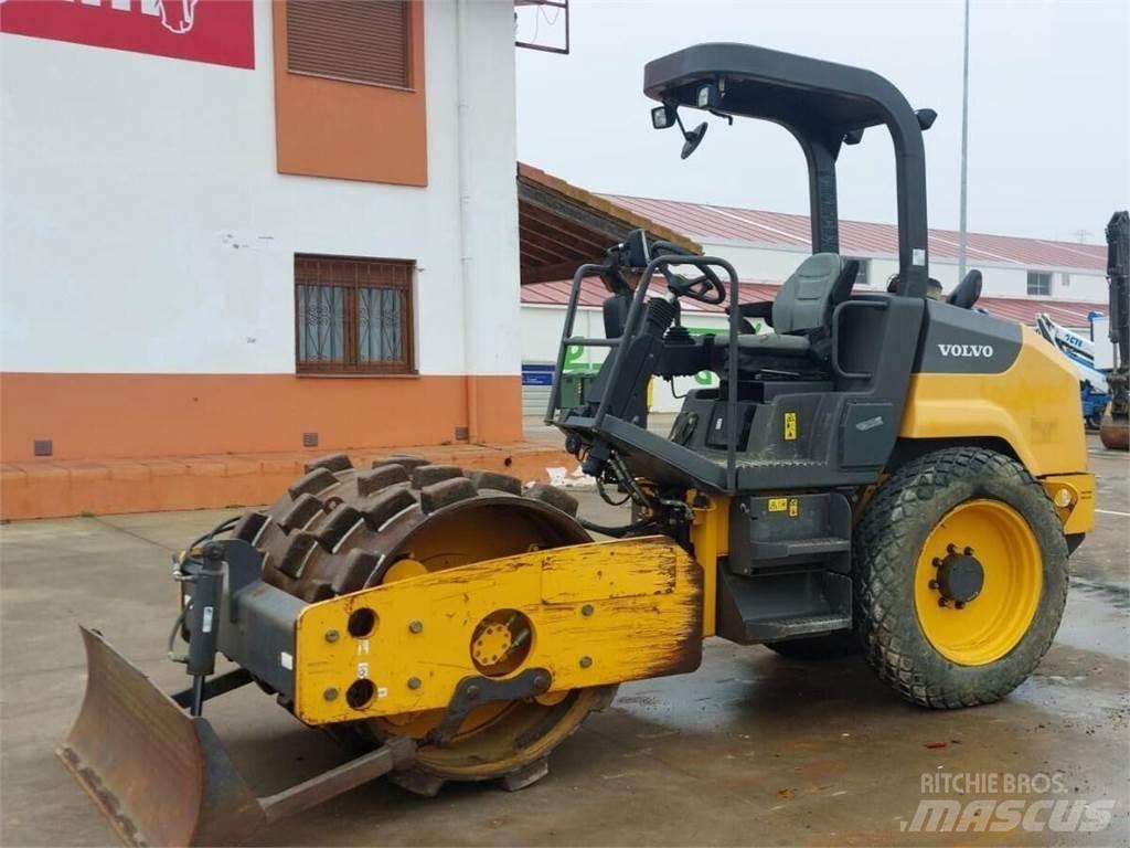 Volvo SD45B Kompaktori zemlje