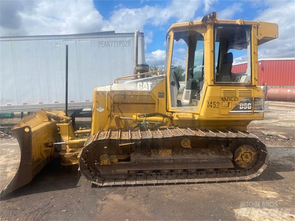 CAT D5G XL Buldožeri gusjeničari