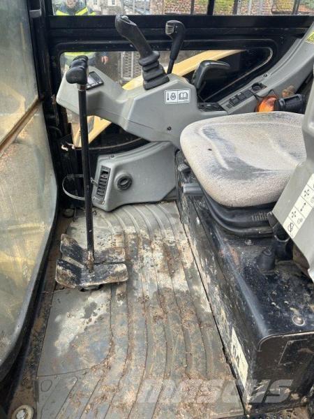 CAT 302.5C Mini bageri <7t