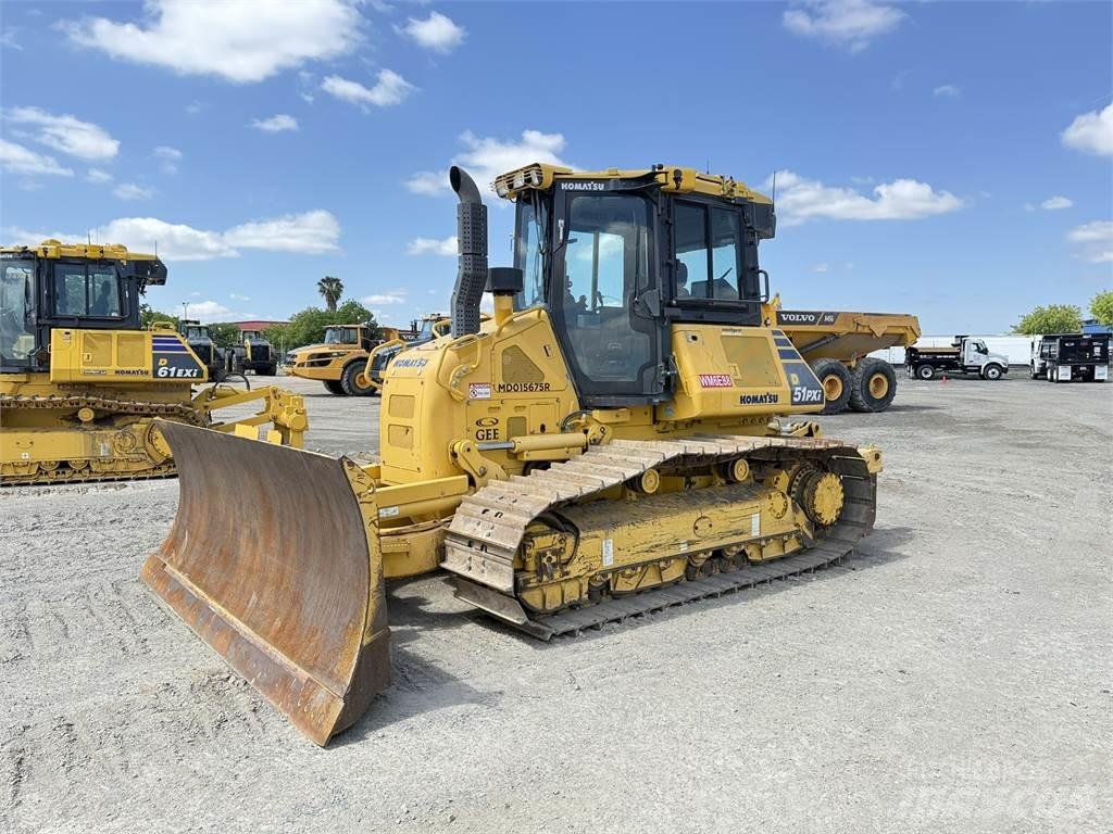 Komatsu D51PXi-24 Buldožeri gusjeničari