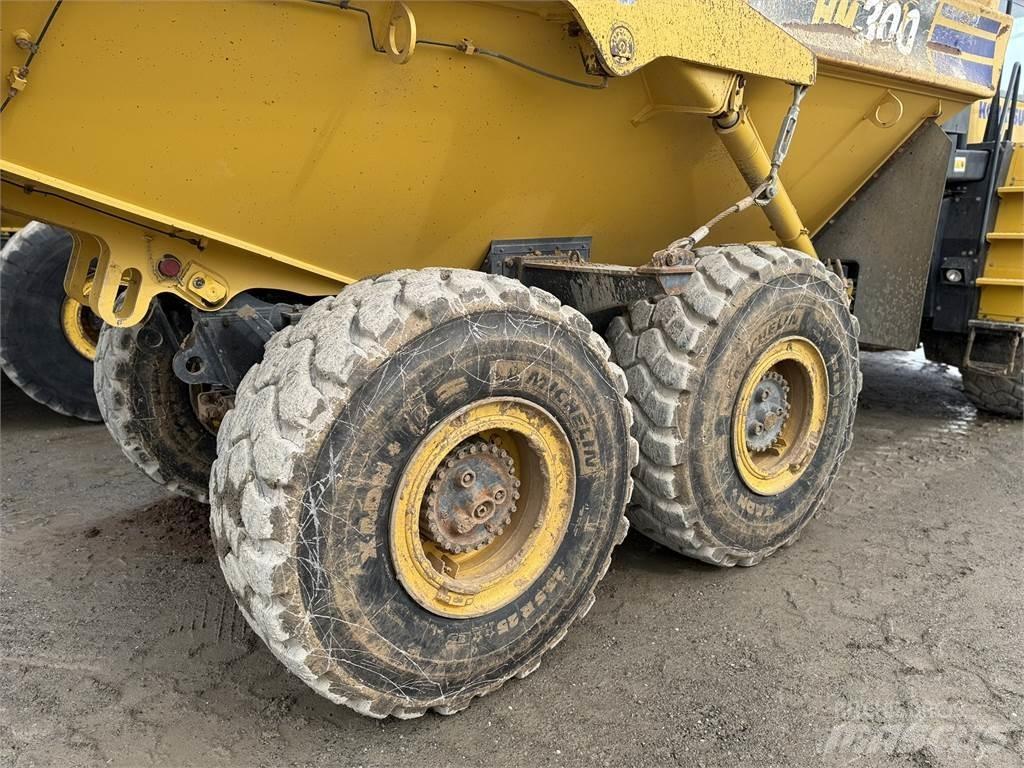 Komatsu HM300-5 Zglobni demperi