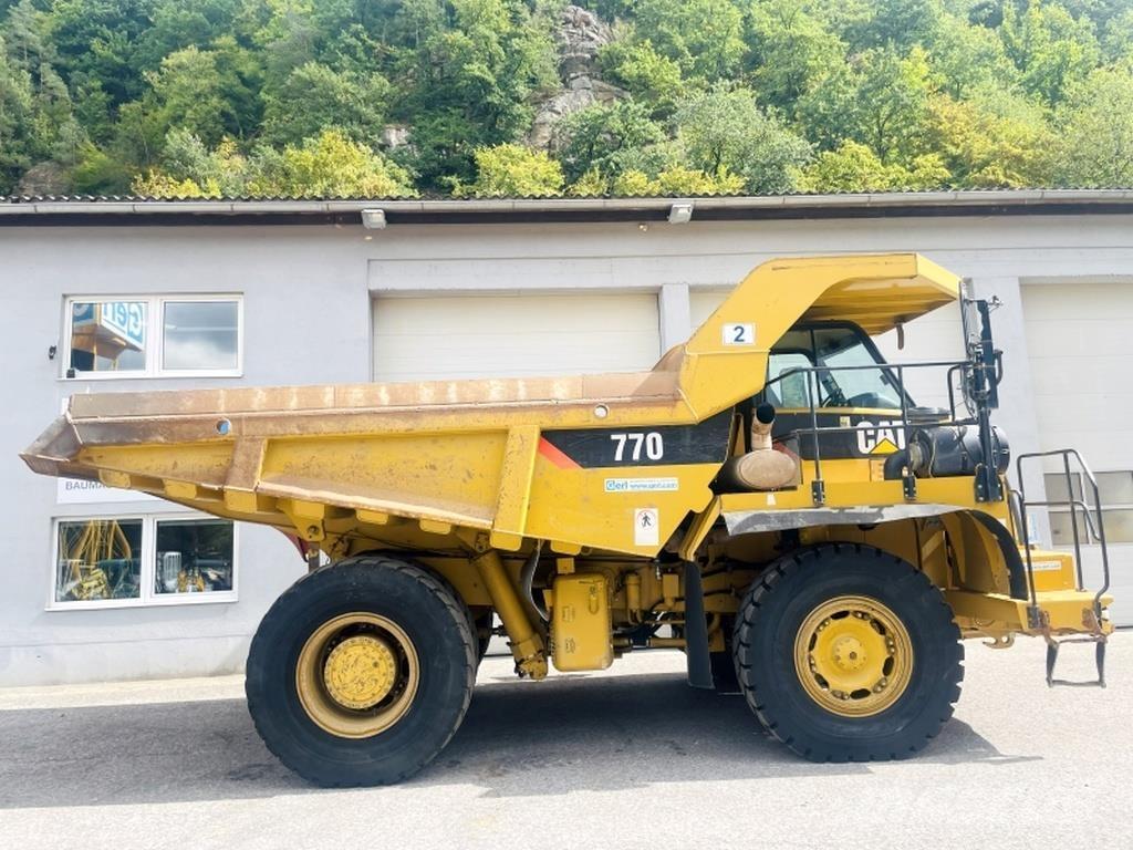 CAT 770 Zglobni demperi