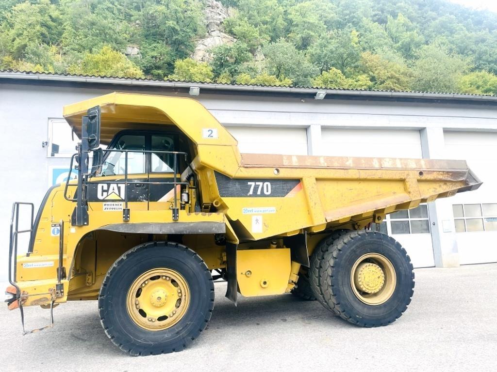 CAT 770 Zglobni demperi
