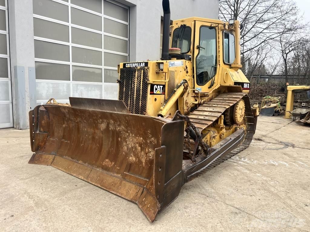 CAT D 5 H Buldožeri gusjeničari