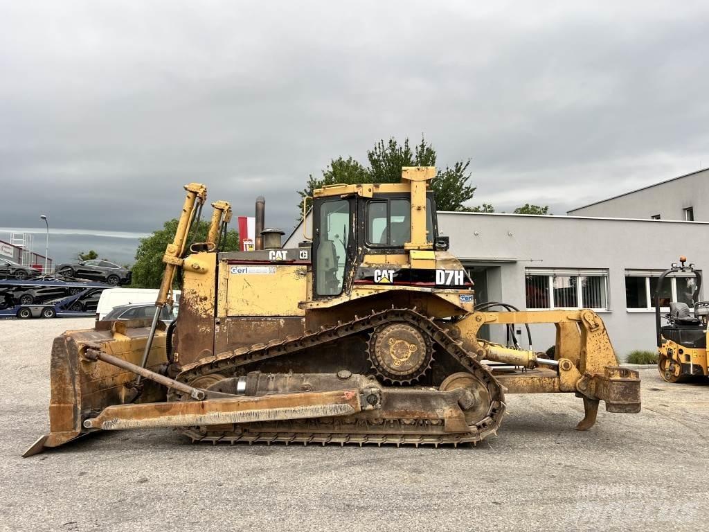 CAT D 7 H Buldožeri gusjeničari