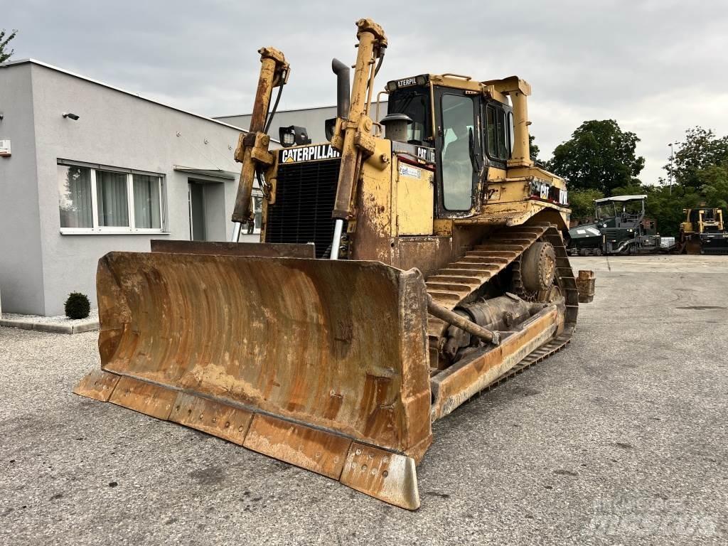 CAT D 7 H Buldožeri gusjeničari