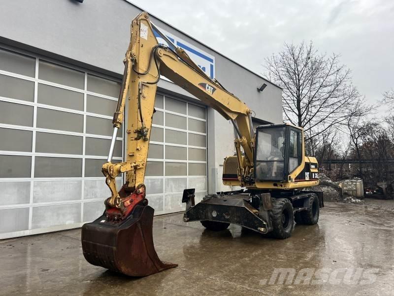 CAT M 315 Bageri na kotačima
