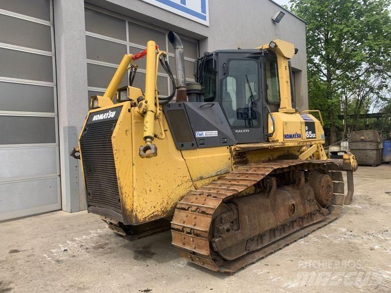 Komatsu D 65 EX-15 Buldožeri gusjeničari