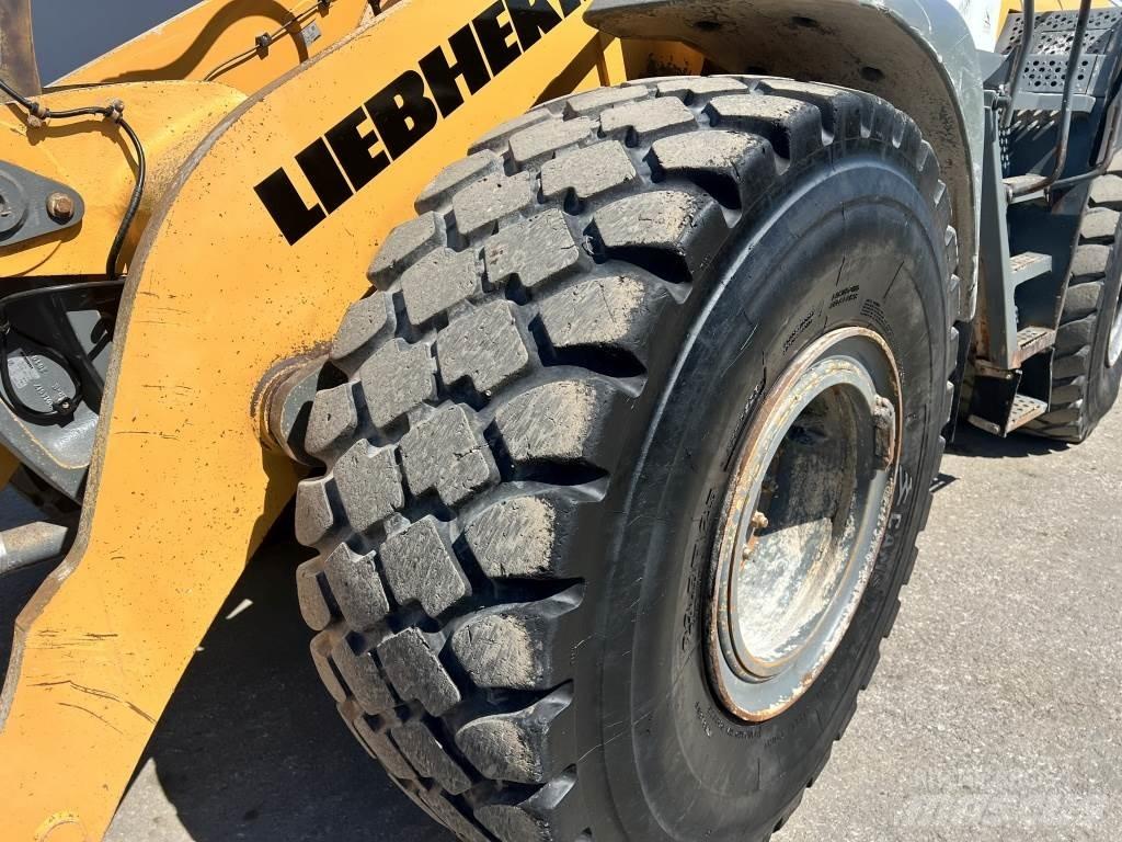 Liebherr L 556 Utovarivači na kotačima